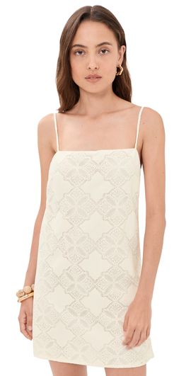 misa los angeles stevie tie-neck tiered floral chiffon midi dress Misa Stevie Tie-Neck Tiered Floral Chiffon Midi Dress - Go West Geo Mix