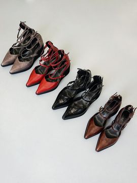 mishuu somuch Lady 4 Strap Wedge Heel