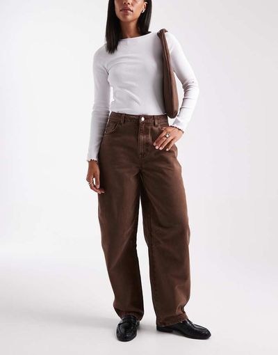 Miss Selfridge Miss Selfridge barrel leg jeans in chocolate wash-Brown