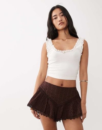 Miss Selfridge Miss Selfridge broderie shorts in chocolate-Brown