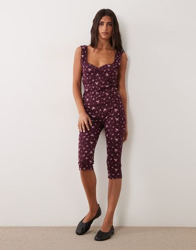 Miss Selfridge Miss Selfridge capri pants in dark floral - part of a set-Purple