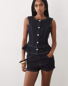 Miss Selfridge Miss Selfridge denim shorts with contrast stitching in indigo wash-Blue