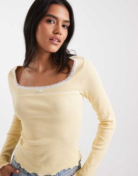 Miss Selfridge Miss Selfridge fitted square neck ribbed top with lace trim in buttermilk-Yellow