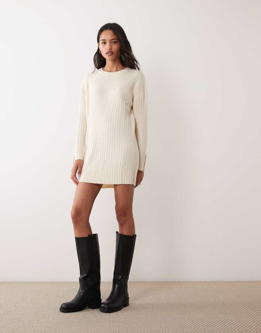 miss selfridge knitted dress 07/30/2026 Delivery