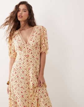 Miss Selfridge Miss Selfridge lace trim button through maxi dress in yellow ditsy print-Multi