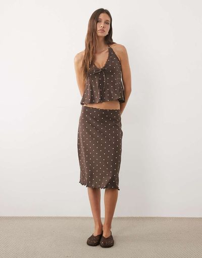 Miss Selfridge Miss Selfridge midi skirt with lace trim in polka dot print-Brown