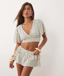 Miss Selfridge Miss Selfridge mini rara skort in polka dot print - part of a set-White