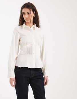 Miss Selfridge Miss Selfridge pleat detail fitted shirt in white