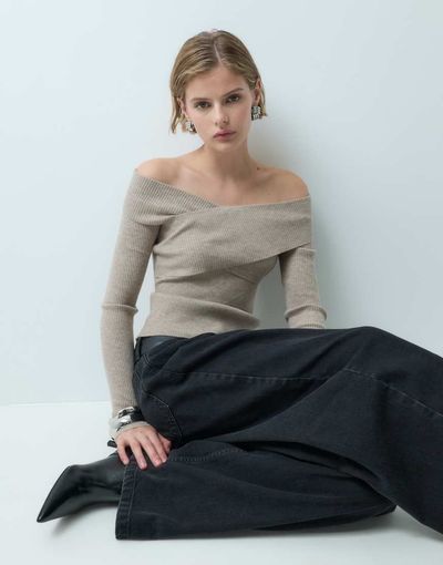 Miss Selfridge Miss Selfridge rib knit cross over fitted long sleeve top in oatmeal heather-NEUTRAL