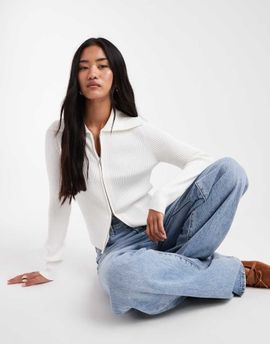 Miss Selfridge Miss Selfridge rib knit zip detail collared cardigan in cream-White