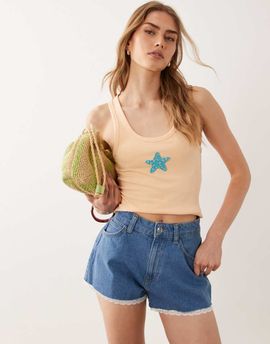 Miss Selfridge Miss Selfridge scallop hem denim mom shorts-Blue