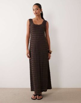 Miss Selfridge Miss Selfridge square neck textured maxi dress in chocolate-Green