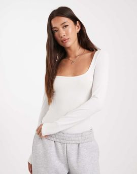 Miss Selfridge Miss Selfridge wide scoop bodysuit in cream-White