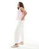 Miss Selfridge Petite Miss Selfridge Petite baggy jeans in ecru wash-White - 3