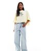 Miss Selfridge Petite Miss Selfridge Petite baggy jeans in light bleach wash-Blue - 1