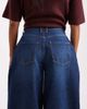 Miss Selfridge Petite Miss Selfridge Petite barrel leg jeans in indigo wash-Blue - 4