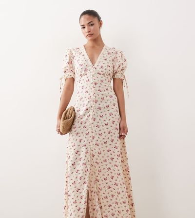 Miss Selfridge Petite Miss Selfridge Petite button up maxi tea dress in vintage ditsy-Multi