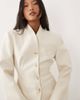 Miss Selfridge Petite Miss Selfridge Petite collarless blazer in ivory-White - 3