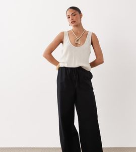 Miss Selfridge Petite Miss Selfridge Petite linen blend wide leg pants in black