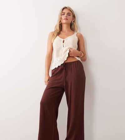 Miss Selfridge Petite Miss Selfridge Petite linen look pull-on pants in chocolate-Brown