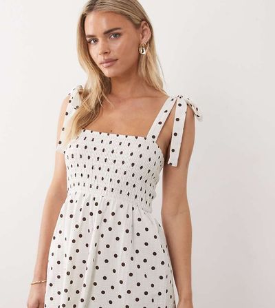 Miss Selfridge Petite Miss Selfridge Petite shoulder ties seersucker romper in polka dots-Multi