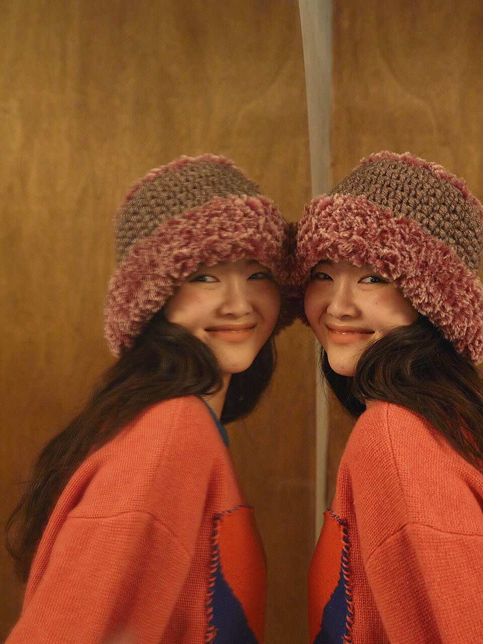 MISU A BARBE New furry hat - burgundy