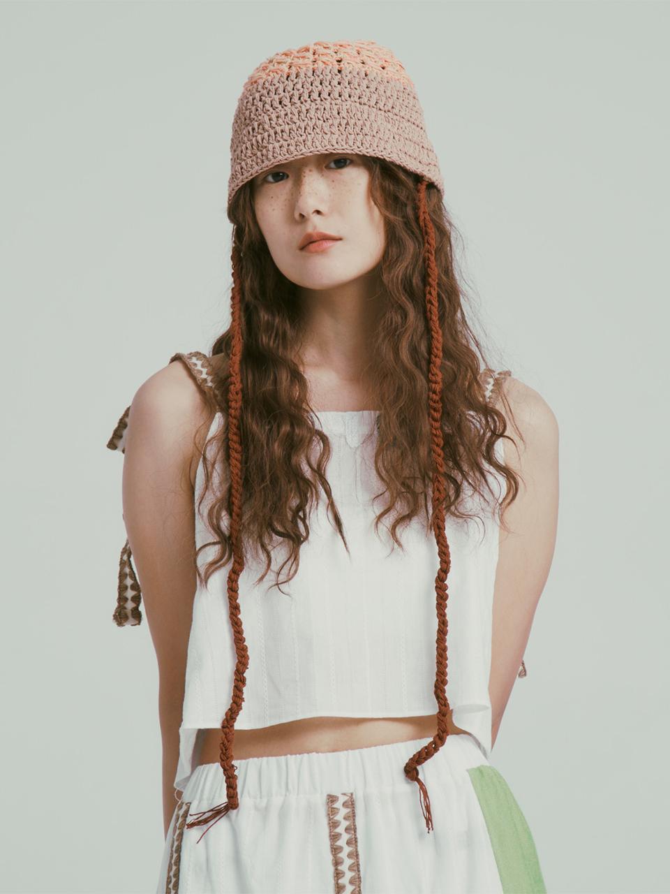MISU A BARBE Shell Cotton Bonnet Hat
