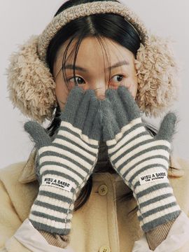 MISU A BARBE Stripy Horizontal Knit Gloves