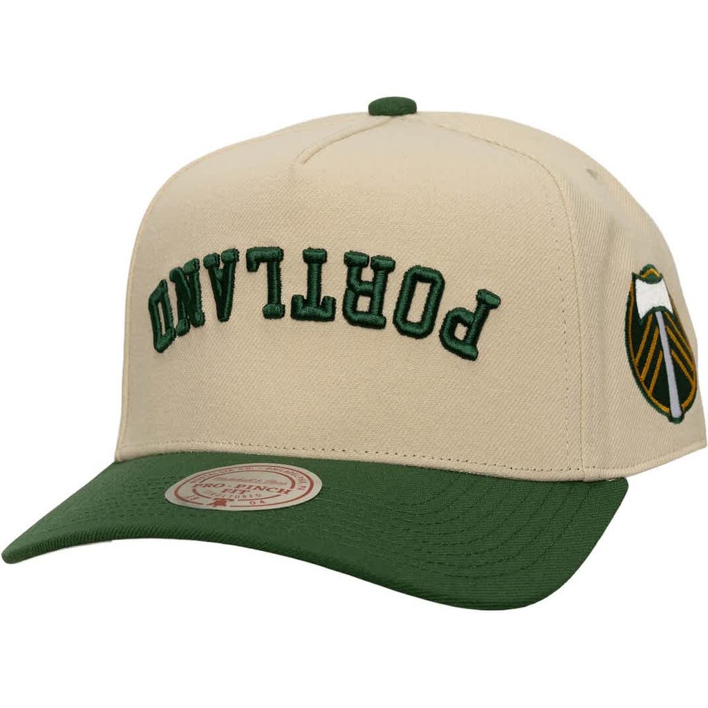 Mitchell & Ness Men's Mitchell & Ness  Cream/Green Portland Timbers Upside Down Pro Pinch Snapback Hat 