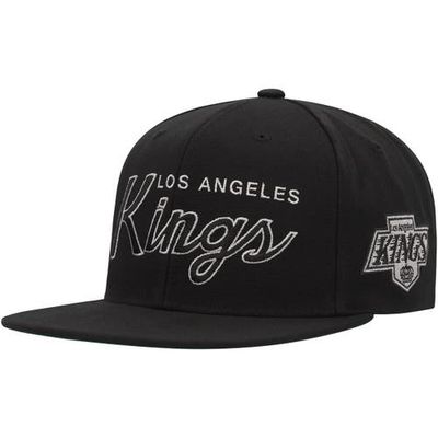 Mitchell & Ness Men's Mitchell & Ness Black Los Angeles Kings Core Team Script 2.0 Snapback Hat 