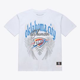 Mitchell & Ness Men's Mitchell & Ness White Oklahoma City Thunder Old English Classic T-Shirt 