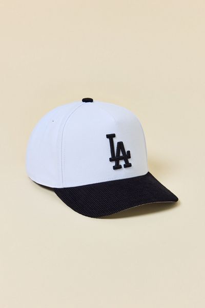 Mitchell & Ness Mitchell & Ness MLB Los Angeles Dodgers Pro Two-Tone Snapback Hat in Black, Men's at Urban Outfitters