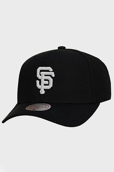 Mitchell & Ness Mitchell & Ness MLB San Francisco Giants Panda Pro Snapback Hat in Black, Men's at Urban Outfitters