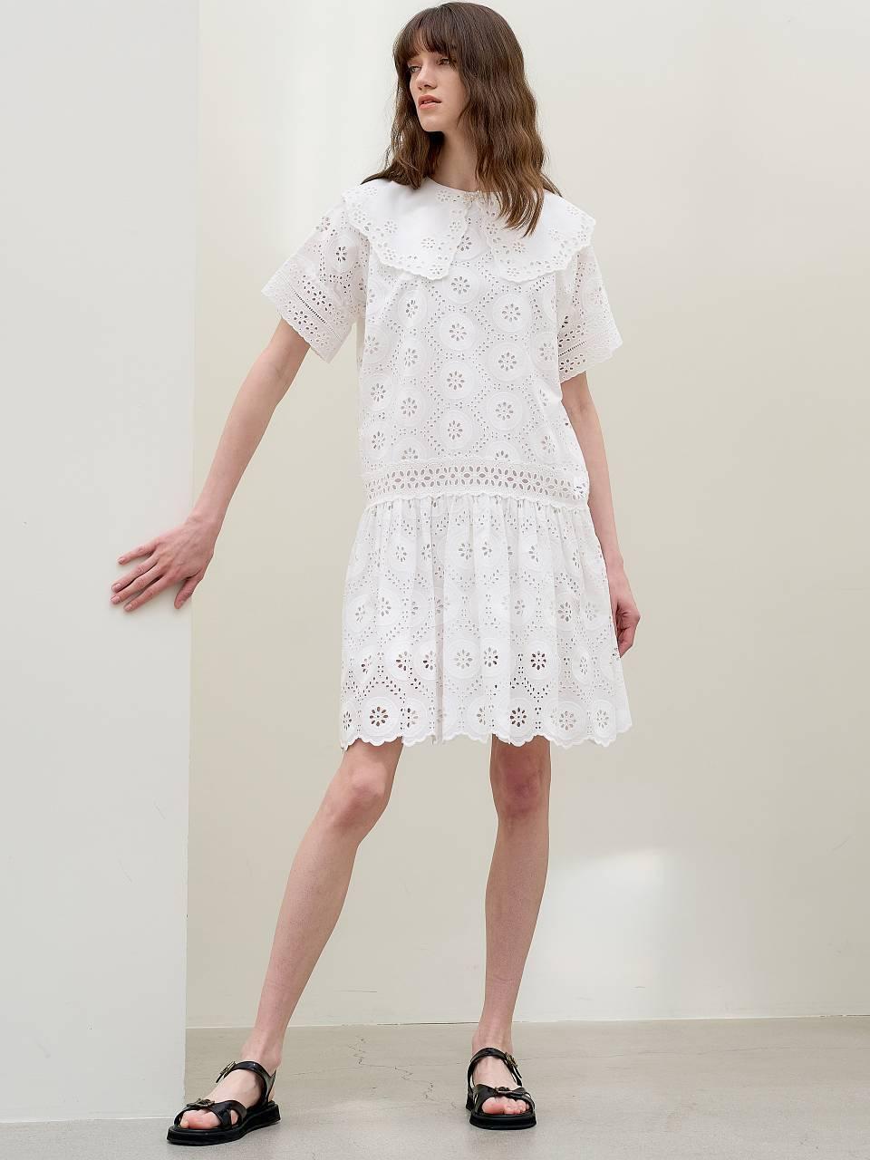 MITTE Cape Collar Lace Dress [White]