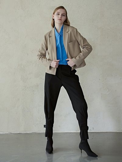 MITTE Hem Line Pleats Banding Pants_Black