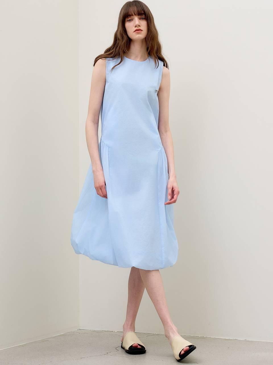 MITTE SLEEVELESS BALLOON DRESS [LIGHT BLUE]