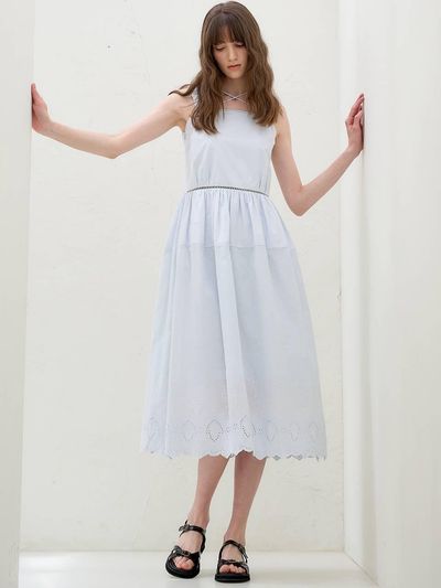 MITTE SLEEVELESS LACE DRESS [LIGHT BLUE]