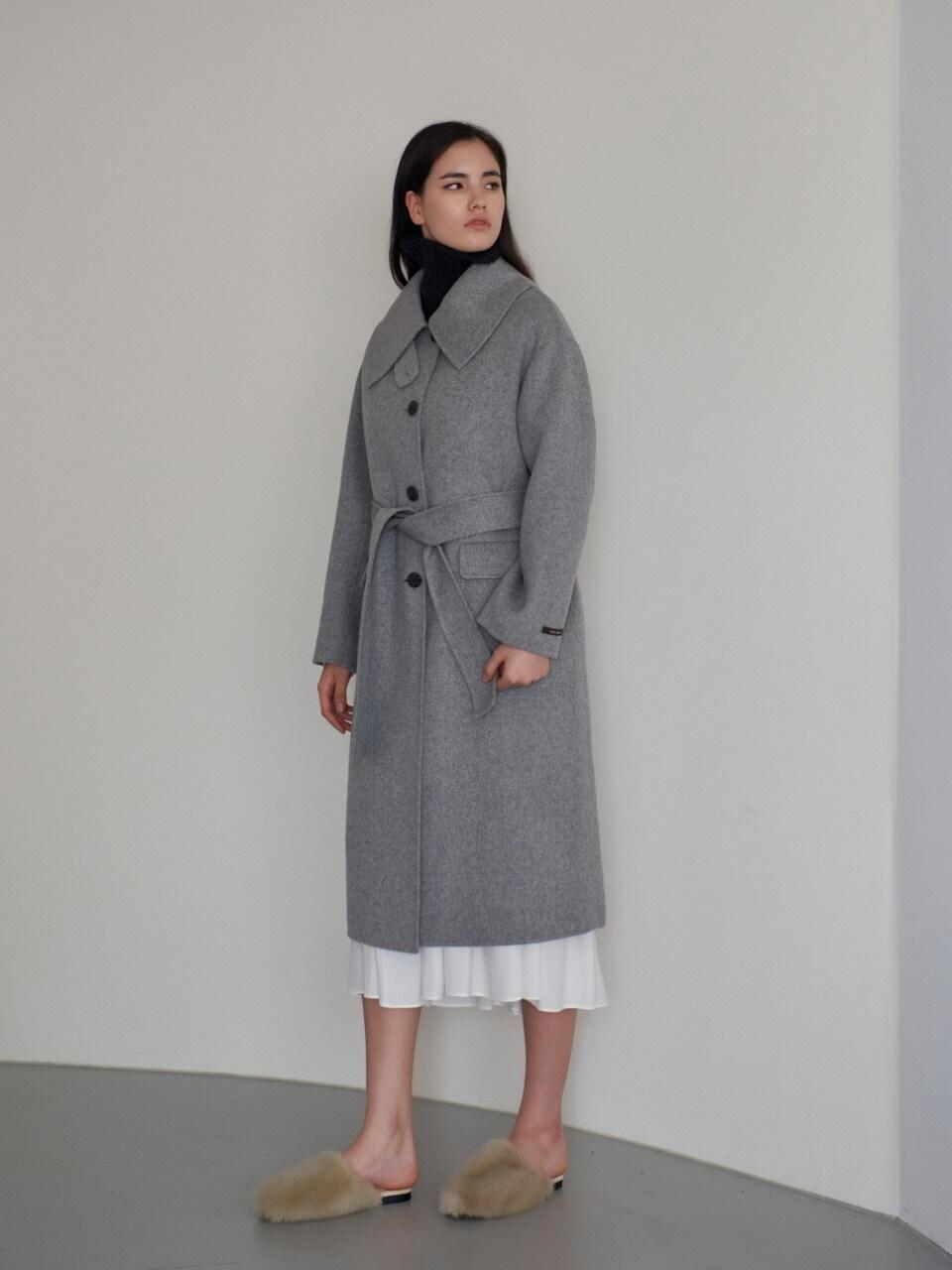 MITTE Wool Blend Wide Balmacaan Handmade Coat
