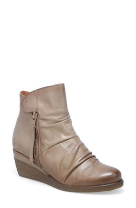 Miz Mooz Miz Mooz Mayleen Wedge Bootie