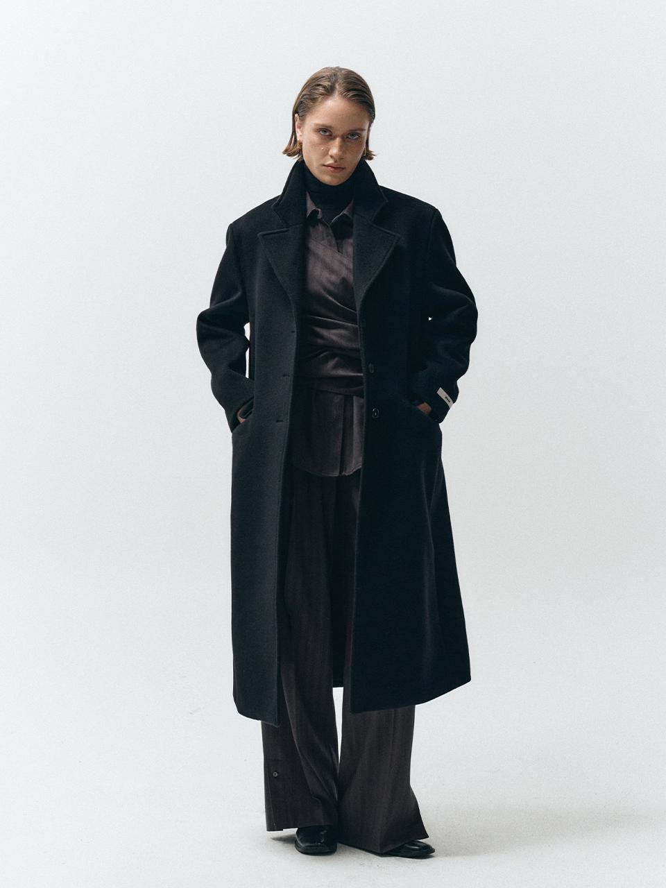 MMAK BASIC SINGLE LONG COAT, BLACK