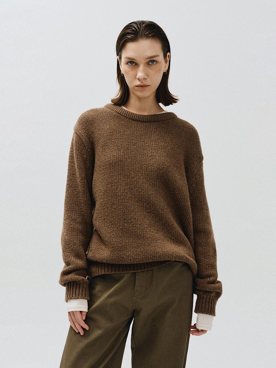 MMAK OVER SIZED ROUND KNIT, BROWN