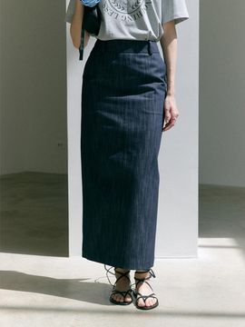 MOAT Back Slit Maxi Skirt_Indigo Denim