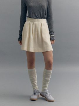 MOAT BOUCLE PLEATED MINI SKIRT