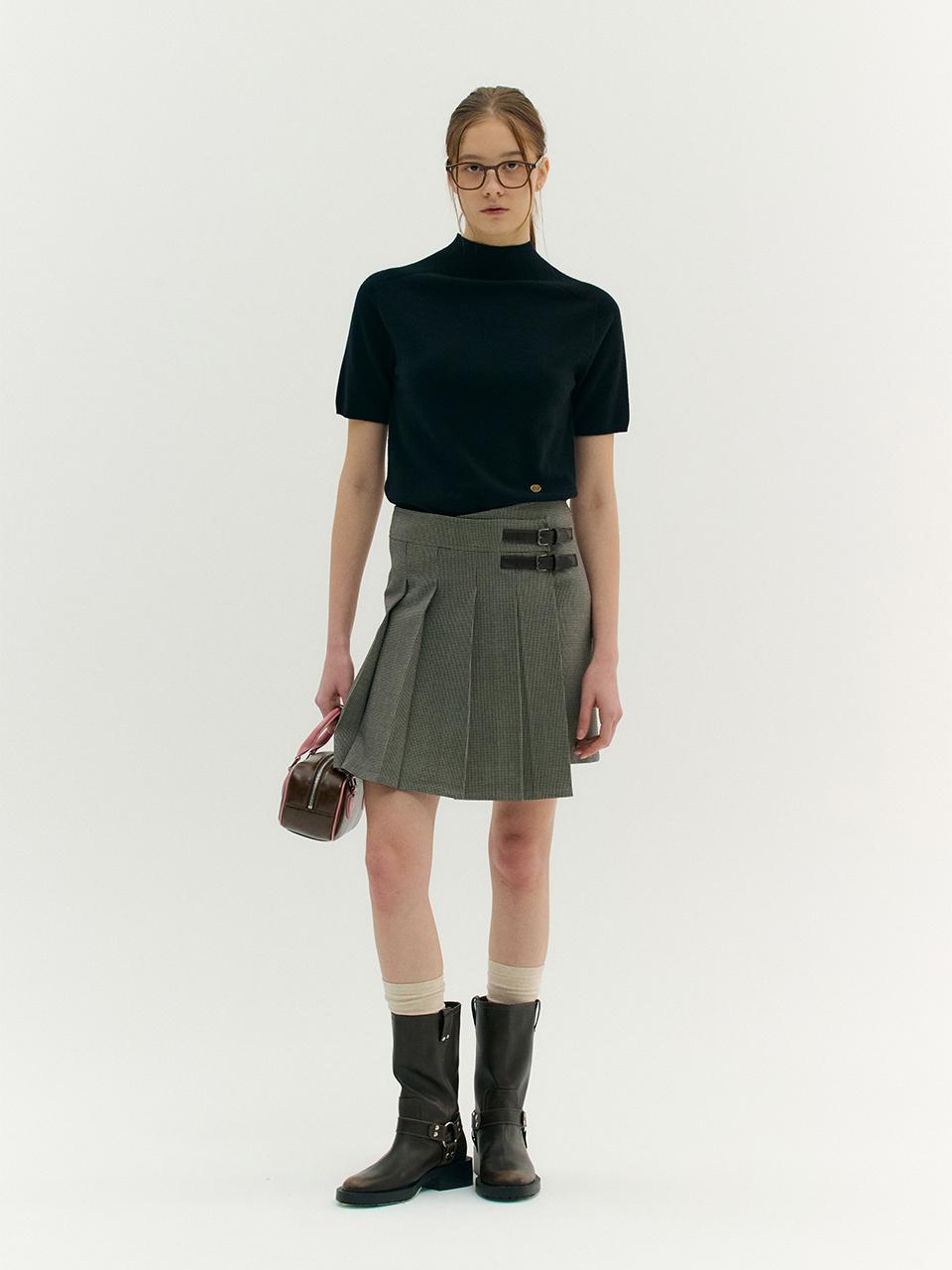 MOAT Buckle Pleats Wrap Skirt_Check Brown