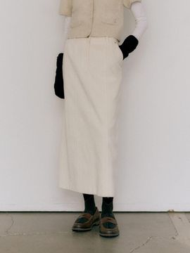 MOAT Corduroy Pencil H-Line Long Skirt [Beige Ivory]