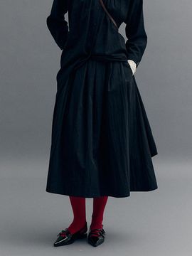 MOAT FLORE SHIRRING MAXI SKIRT (moat black)