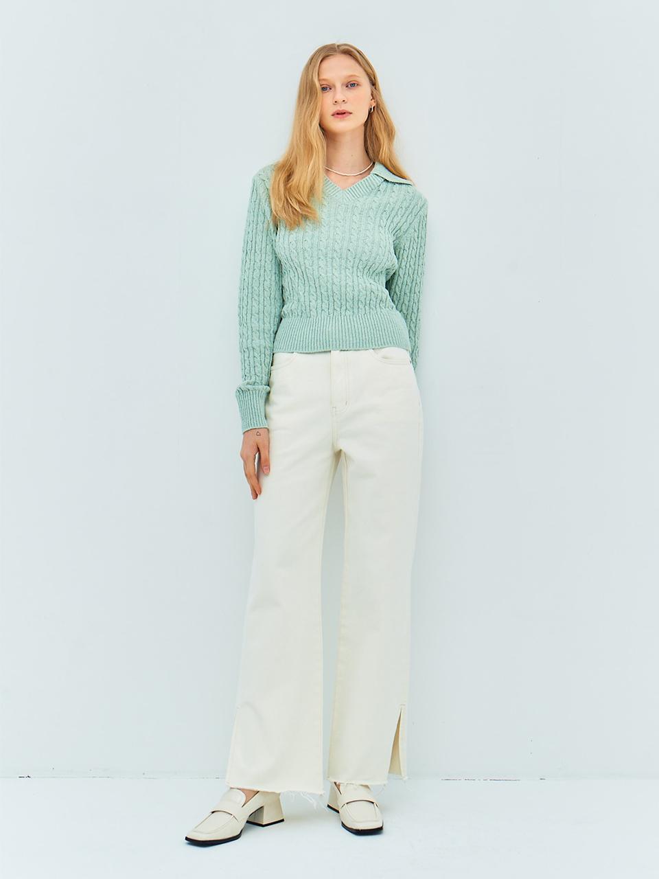 MOAT SIDE SLIT DENIM PANTS