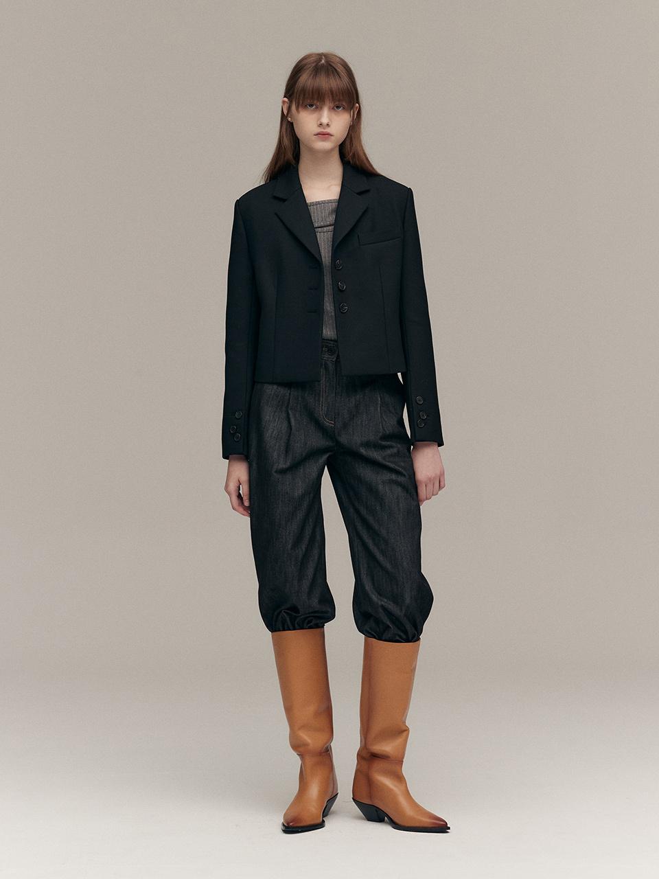 MOAT SINGLE DART SHORT JACKET (moat black)