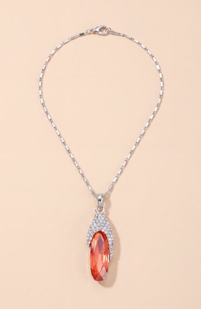 Modenaire Modenaire Oval Crystal Pendant Necklace