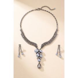 Modenaire Modenaire Pearl Crystal Trickling Necklace and Earring Set
